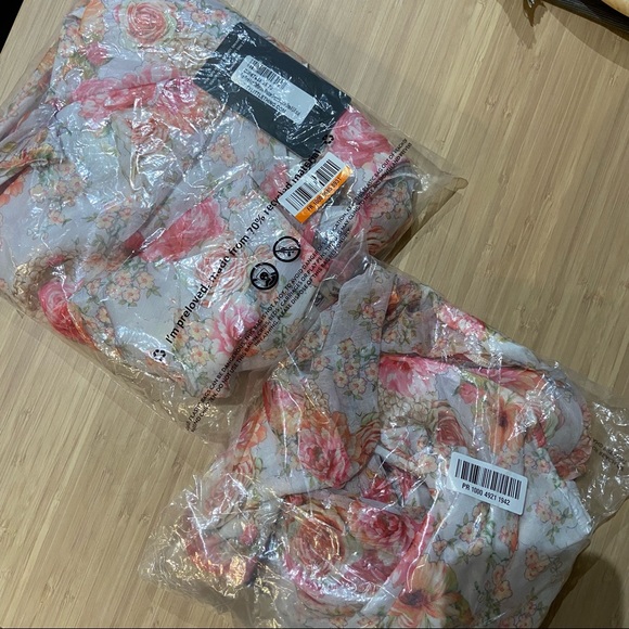 Floral dress - Picture 2 of 5